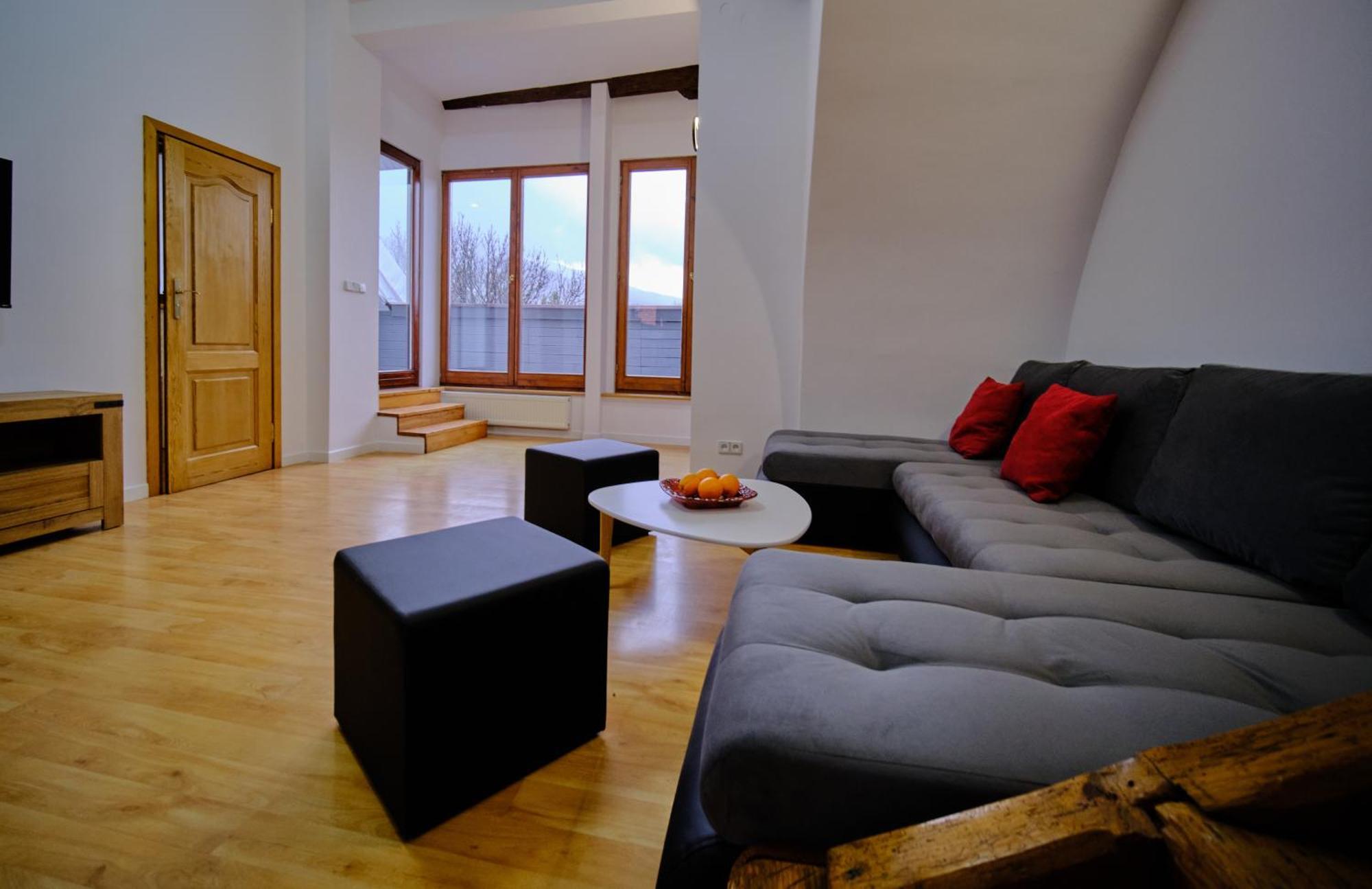 Urania Apartamenty Ковари Стая снимка
