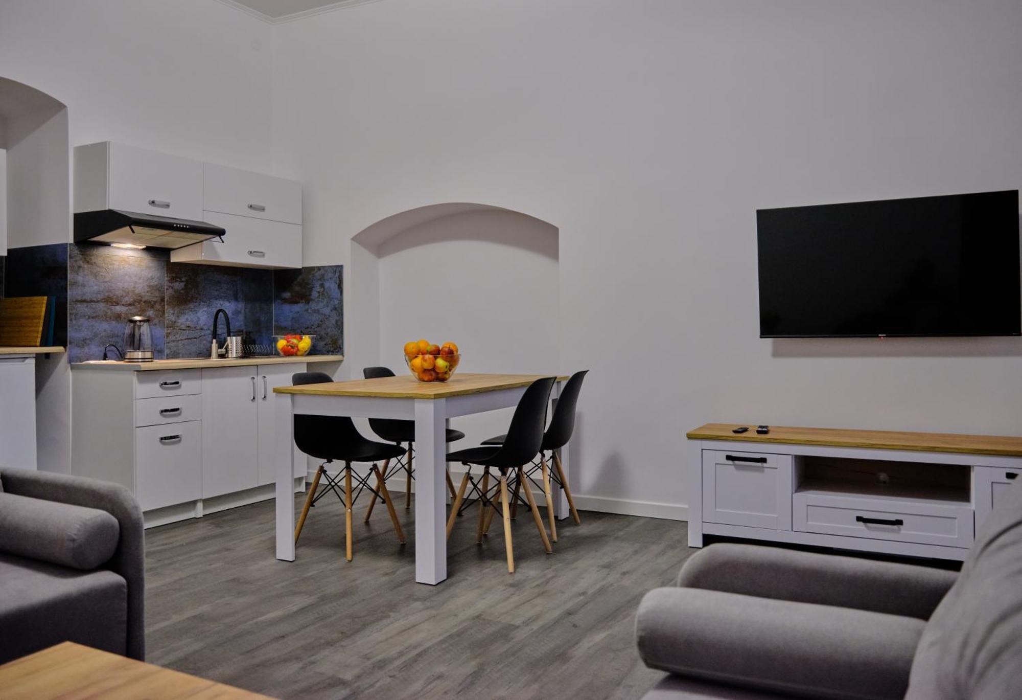 Urania Apartamenty Ковари Стая снимка