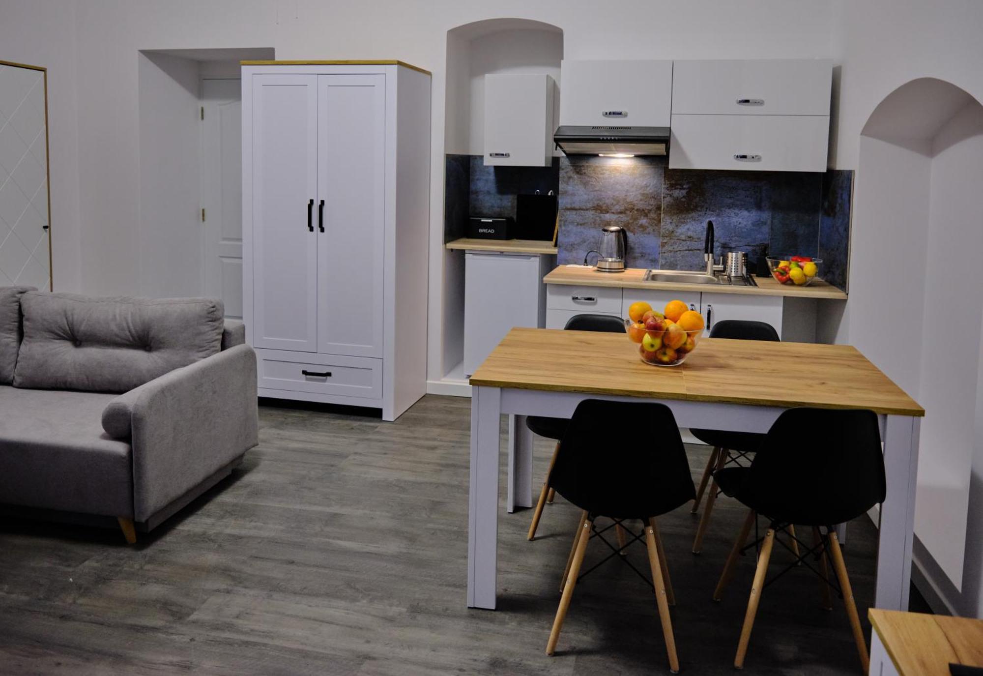 Urania Apartamenty Ковари Стая снимка